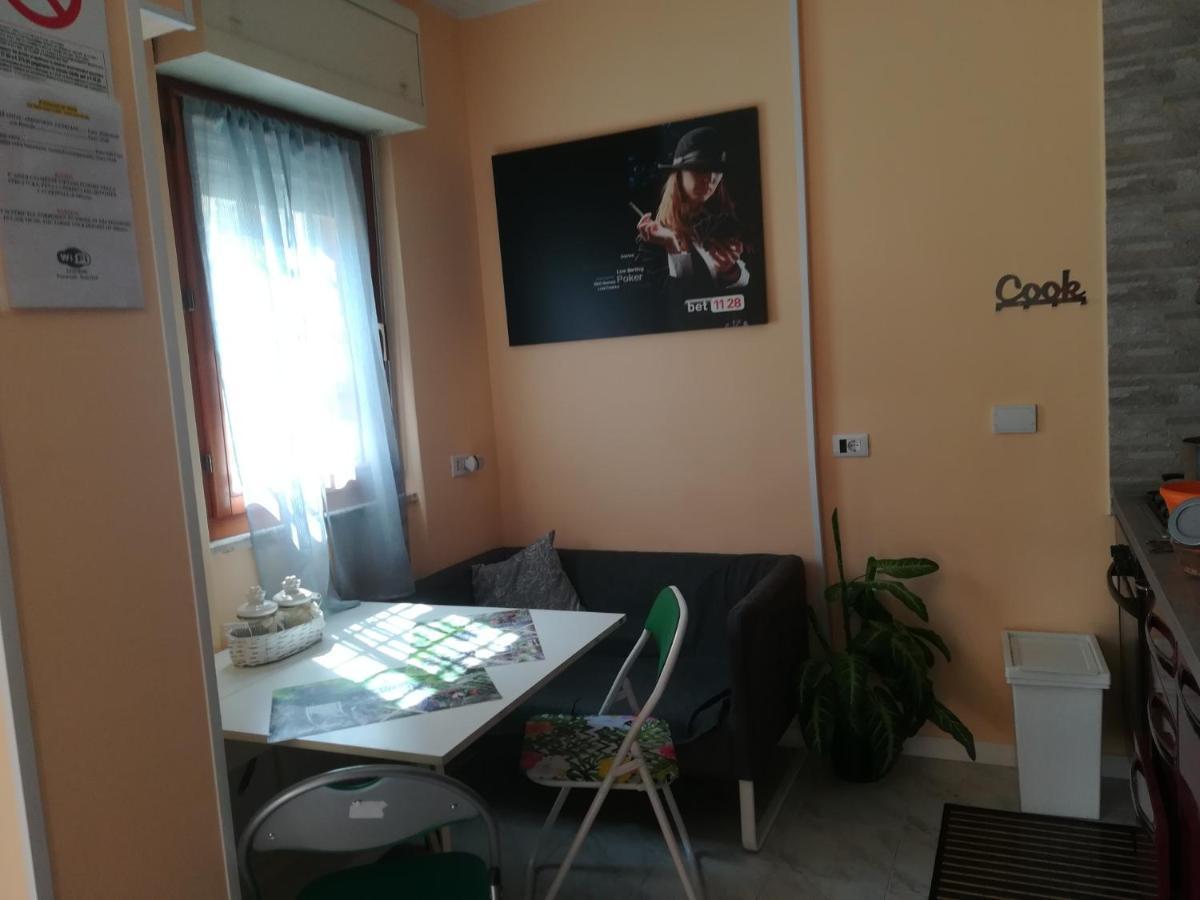 Il Girasole Di Ostia Apartment Екстериор снимка