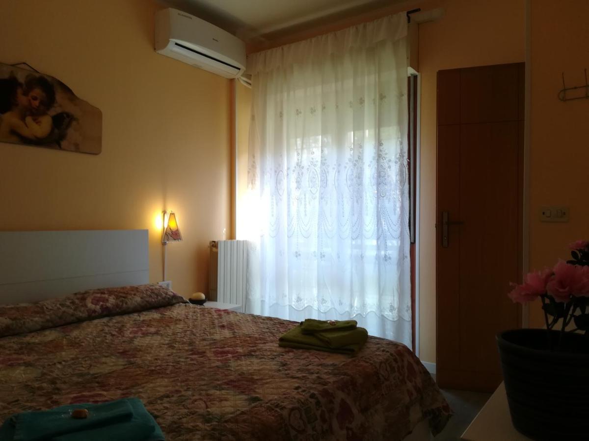 Il Girasole Di Ostia Apartment Екстериор снимка